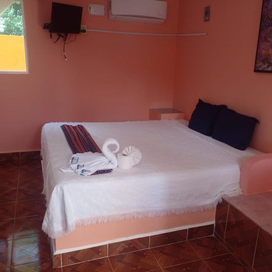 Hotel Champoton Bagian luar foto